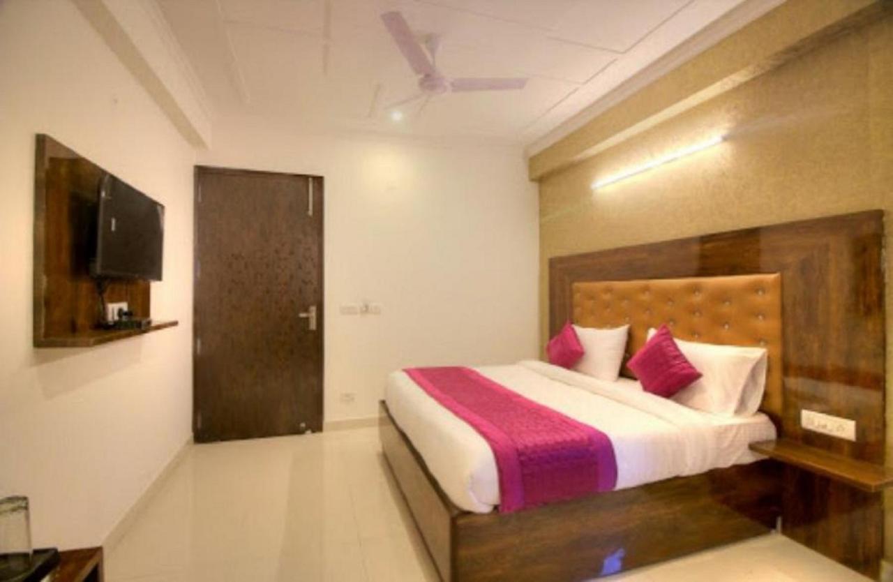 Hotel Ark Avalon- Delhi International Airport Nova Deli Exterior foto